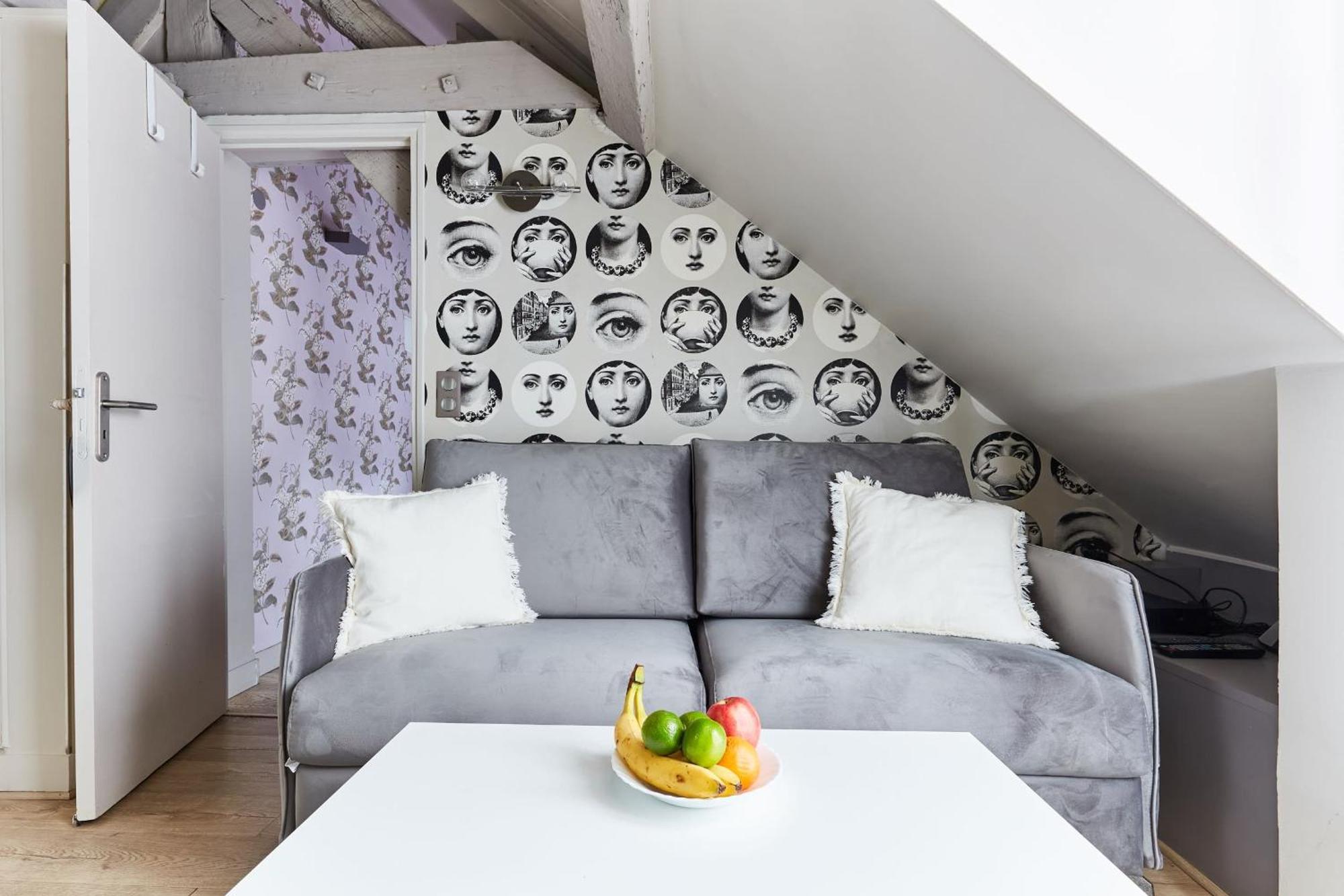 Place Des Vosges - 1Br With Balcony - Cityapartmentstay Paryż Zewnętrze zdjęcie