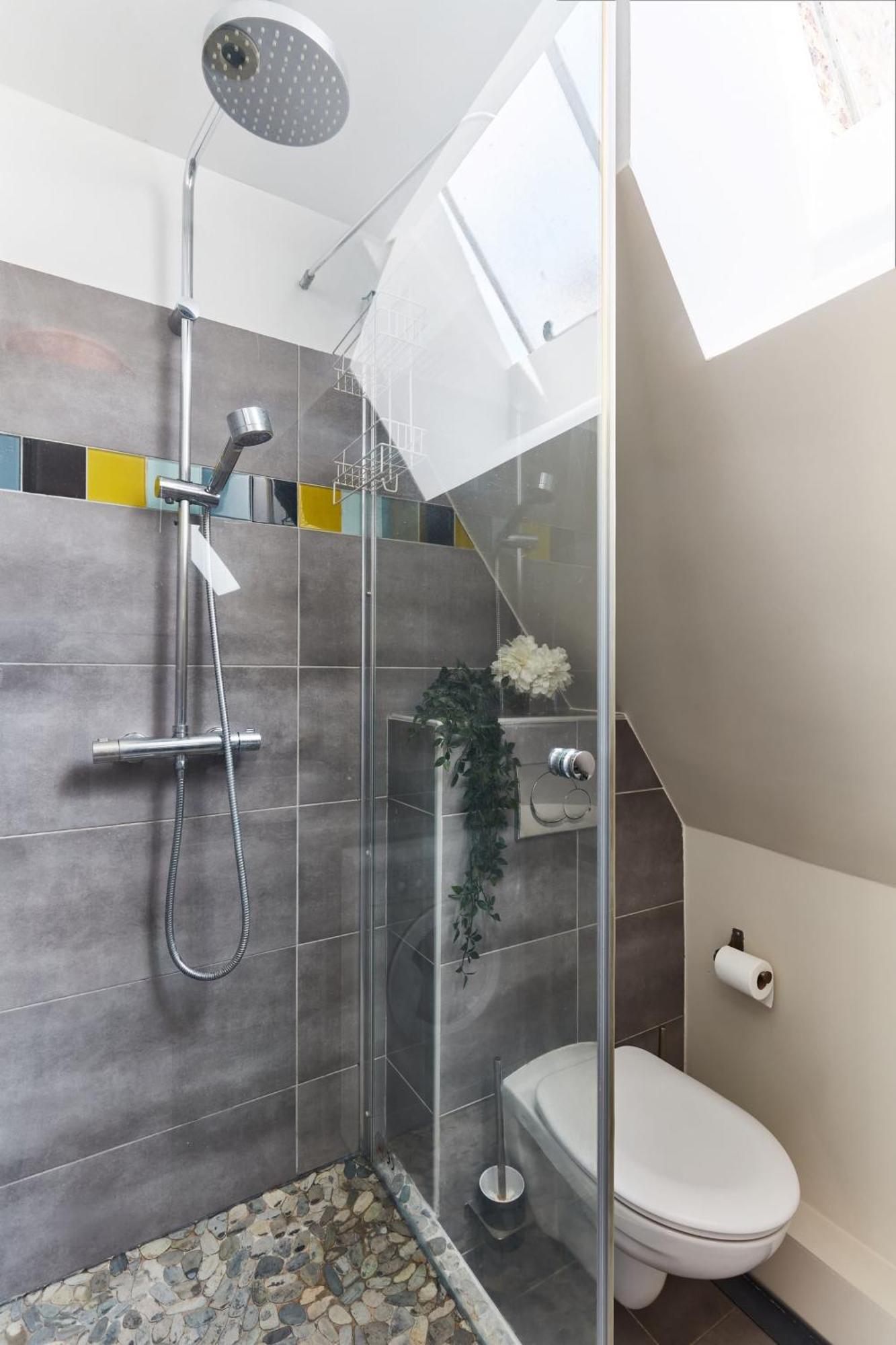 Place Des Vosges - 1Br With Balcony - Cityapartmentstay Paryż Zewnętrze zdjęcie