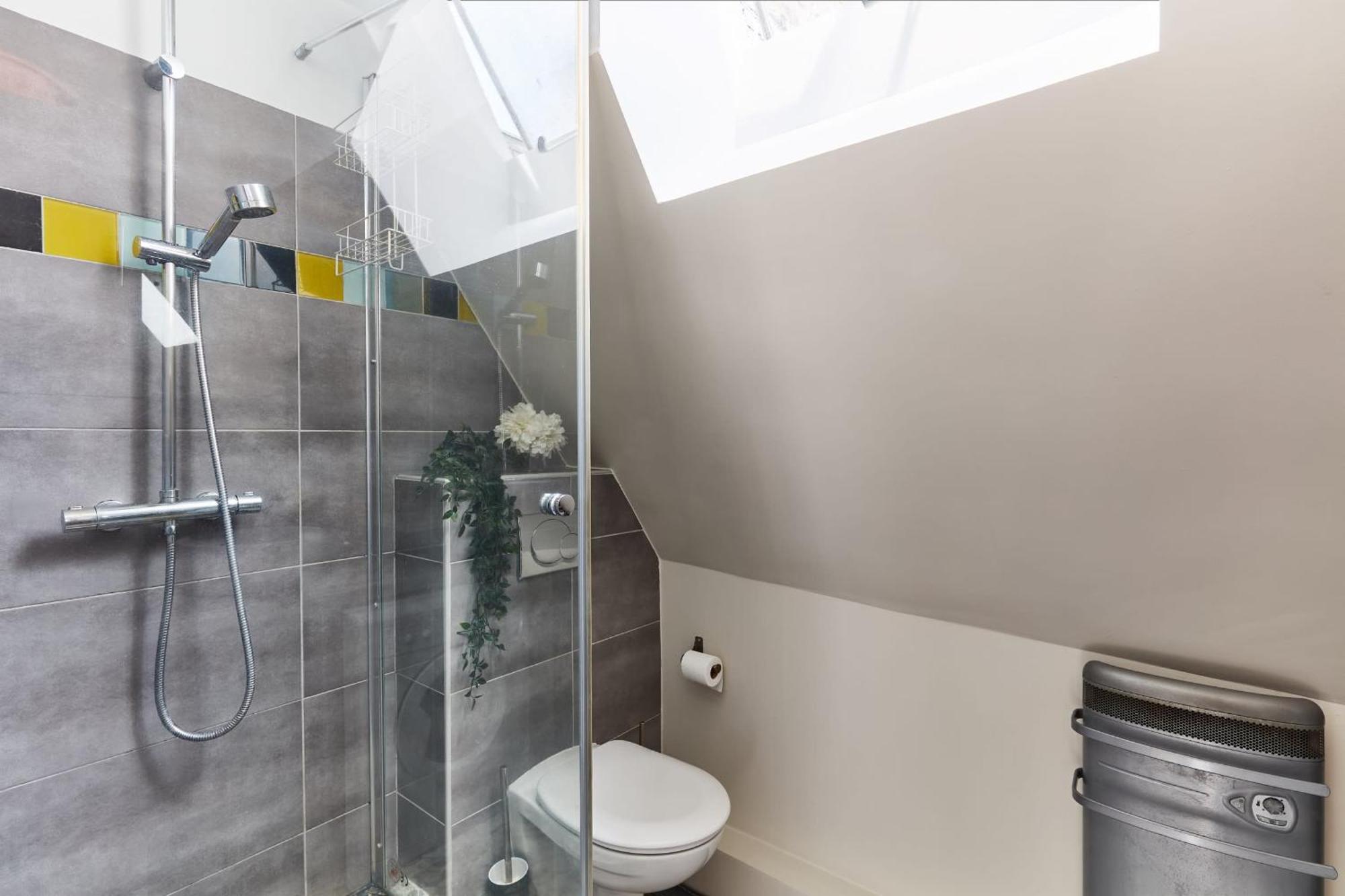 Place Des Vosges - 1Br With Balcony - Cityapartmentstay Paryż Zewnętrze zdjęcie